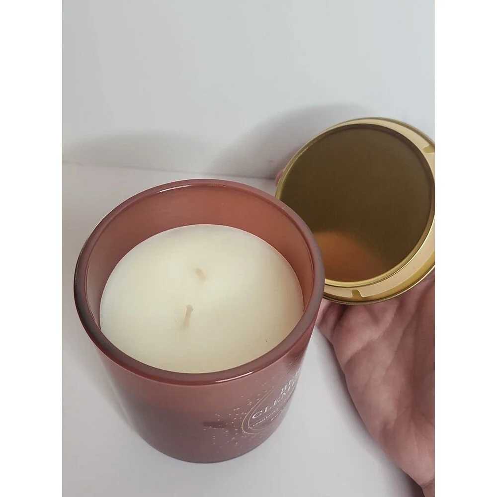 Bellevue Luxury Fragrant Candle BERRY CLEMENTINE 12 oz Soy Blend 2 Wick NEW